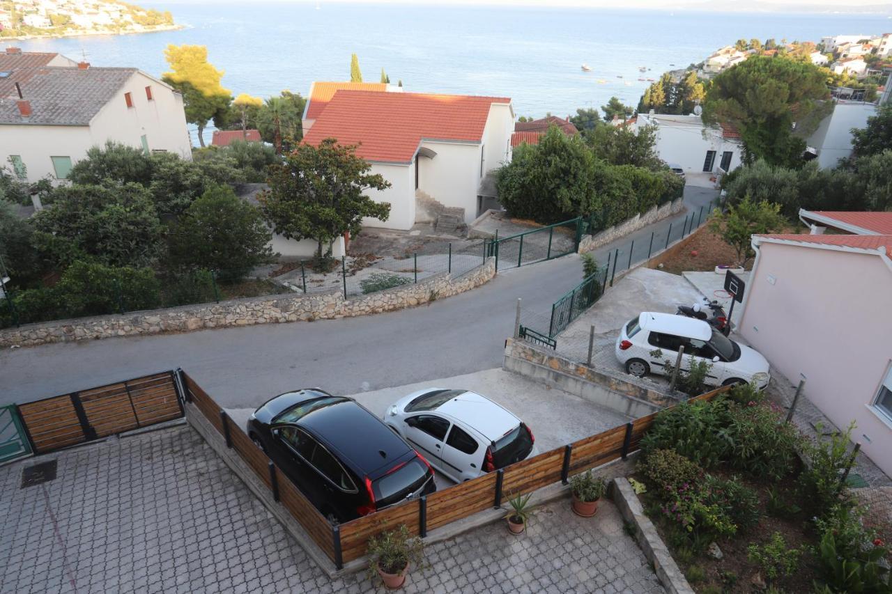 Apartment Relaxing Sea View, Okrug Gornji Dış mekan fotoğraf